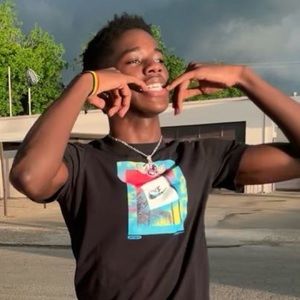 Meet your Posher, Perry